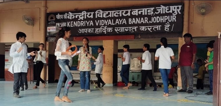 के वी बनाड़ में नाटक से दिया नशा मुक्ति का सन्देश