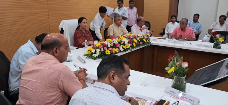आमजन को राहत पहुंचाएं, विकसित राजस्थान की ओर तेजी से कदम बढ़ाएं – उप मुख्यमंत्री