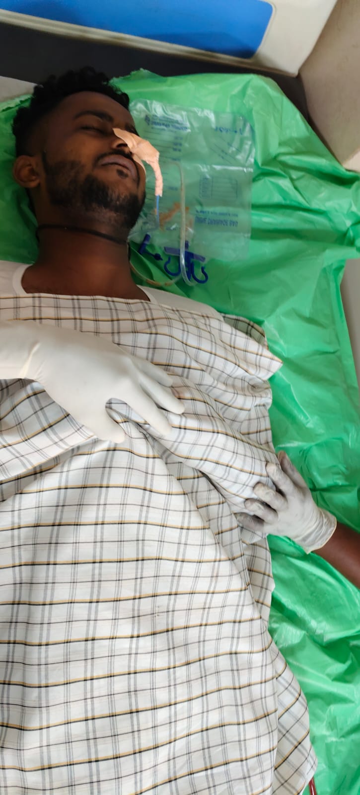 आपसी रंजिश में तडक़े युवक पर कातिलाना हमला : शादी समारोह से लौटते किया हमला